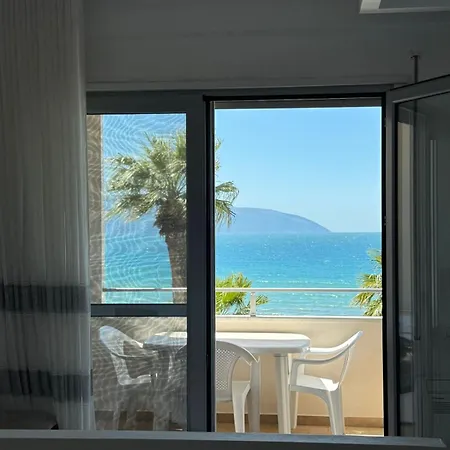 Aloha Mare Apartment